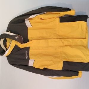 Columbia yellow raincoat
